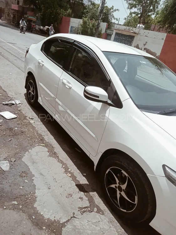 Honda City 2018 for Sale in Faisalabad Image-1