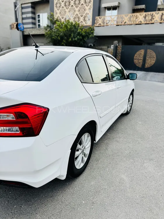Honda City 2021 for Sale in Faisalabad Image-1