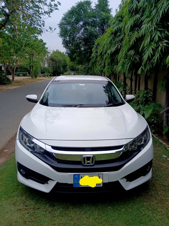 Honda Civic 2018 for Sale in Lahore Image-1