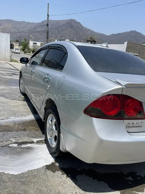 Honda Civic 2010 for Sale in Malakand Agency Image-1