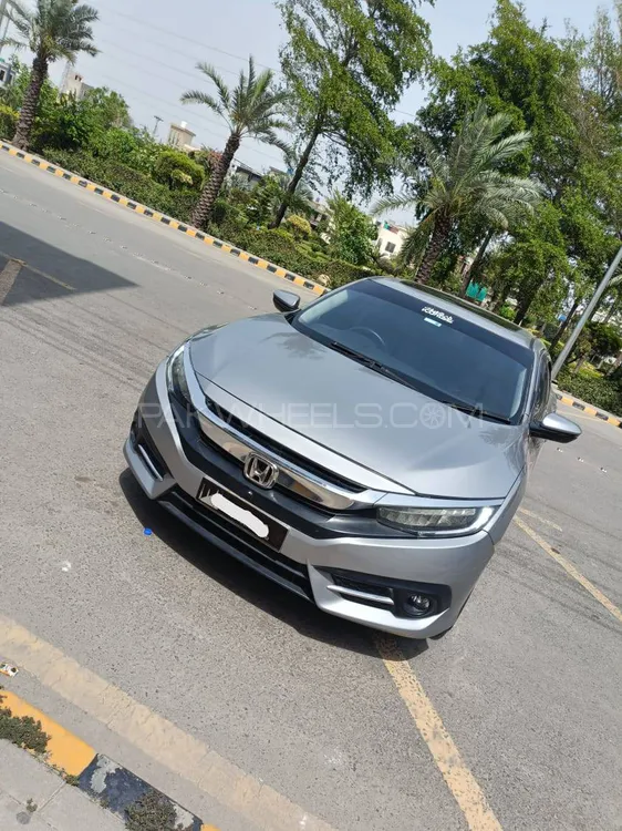 Honda Civic 2018 for Sale in Lahore Image-1