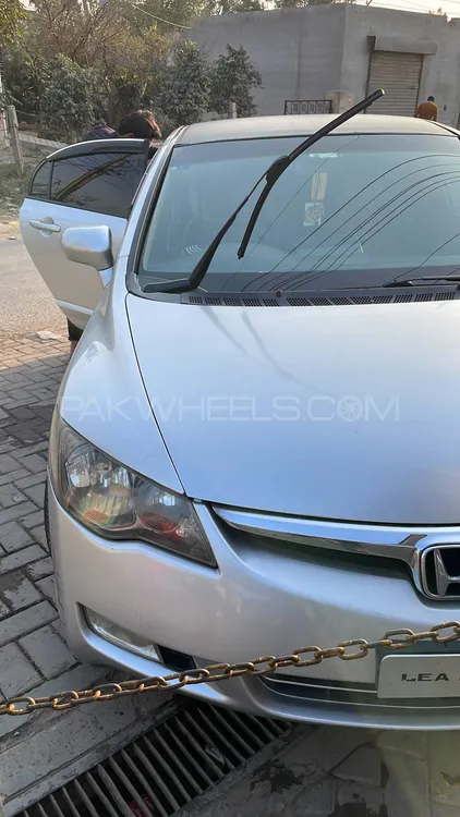 Honda Civic 2010 for Sale in Lahore Image-1