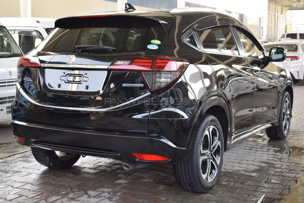 Honda Vezel 2018 for Sale in Islamabad Honda Vezel 2018 for Sale in Islamabad Image-5