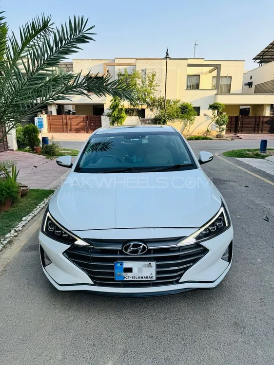 Hyundai Elantra 2022 for Sale in Lahore Image-1