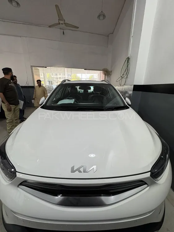 KIA Stonic 2025 for Sale in Lahore Image-1