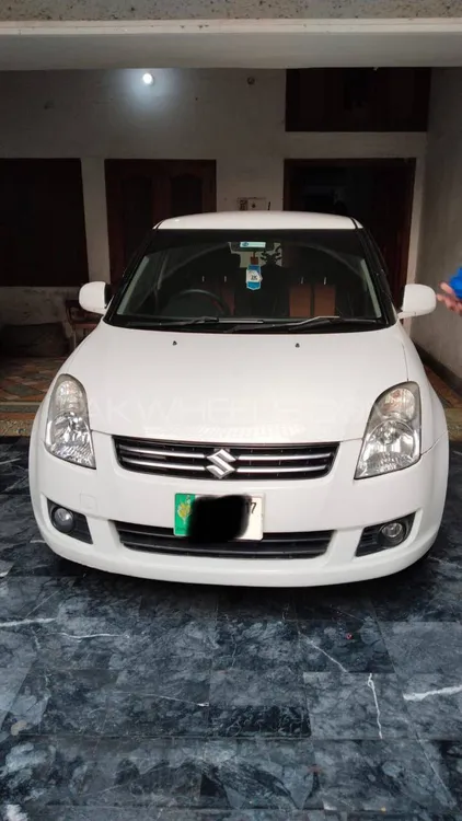 Suzuki Swift 2017 for Sale in Lahore Image-1