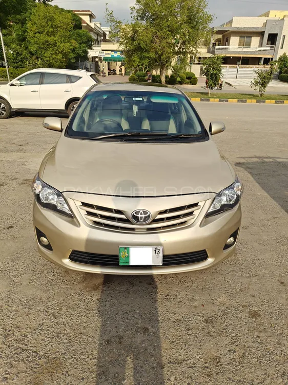 Toyota Corolla 2013 for Sale in Islamabad Image-1