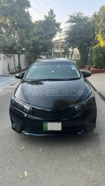 Toyota Corolla 2016 for Sale in Lahore Image-1
