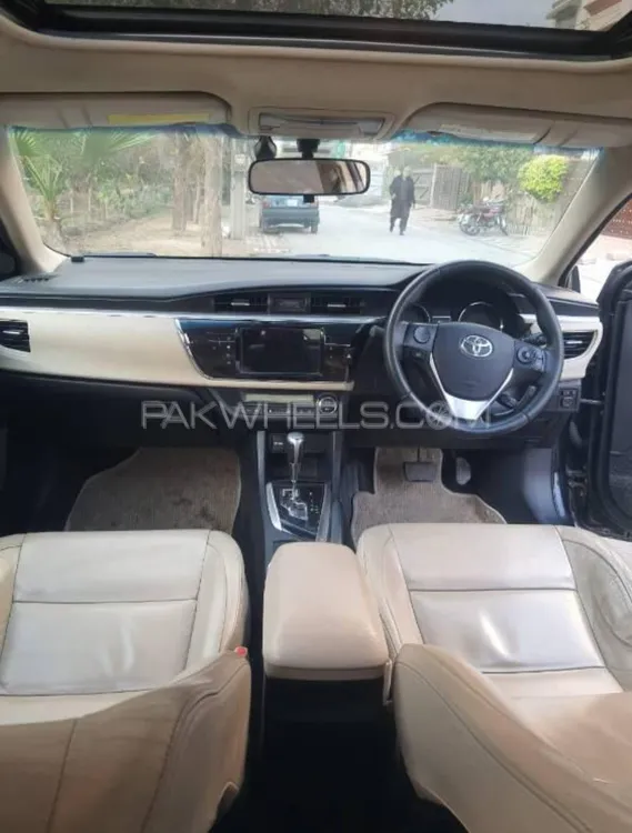 ٹویوٹا کرولا 2017 for Sale in لاہور Image-1