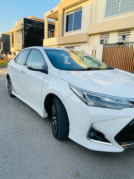 Toyota Corolla 2019 for Sale in Islamabad Image-1