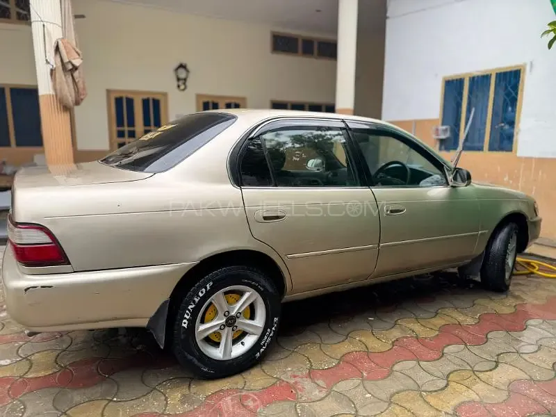 ٹویوٹا کرولا 2000 for Sale in پشاور Image-1