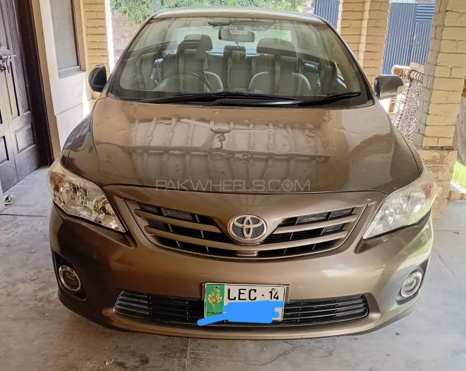 Toyota Corolla 2014 for Sale in Peshawar Image-1