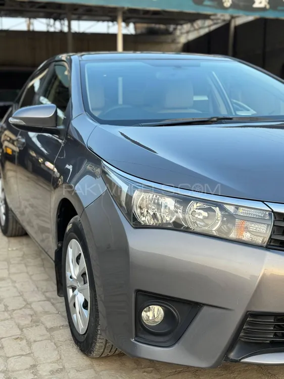 Toyota Corolla 2015 for Sale in Abbottabad Image-1