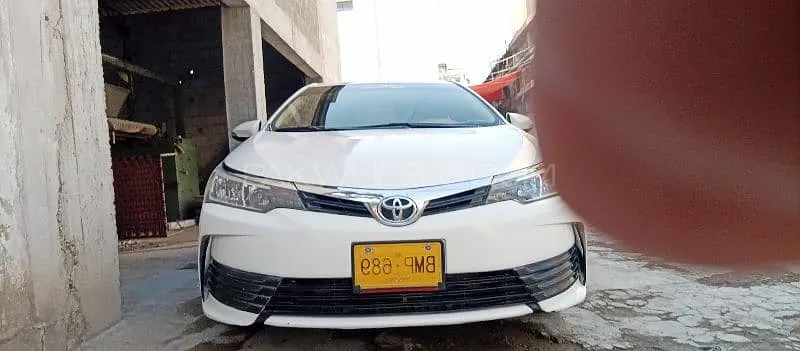 Toyota Corolla 2018 for Sale in Karachi Image-1