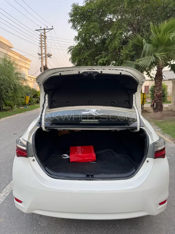 Toyota Corolla 2019 for Sale in Mandi bahauddin Image-1