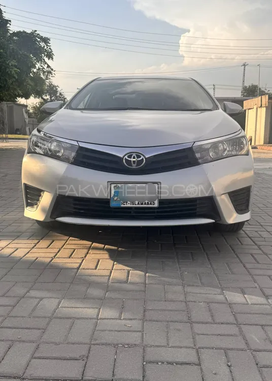 Toyota Corolla 2017 for Sale in Wah cantt Image-1