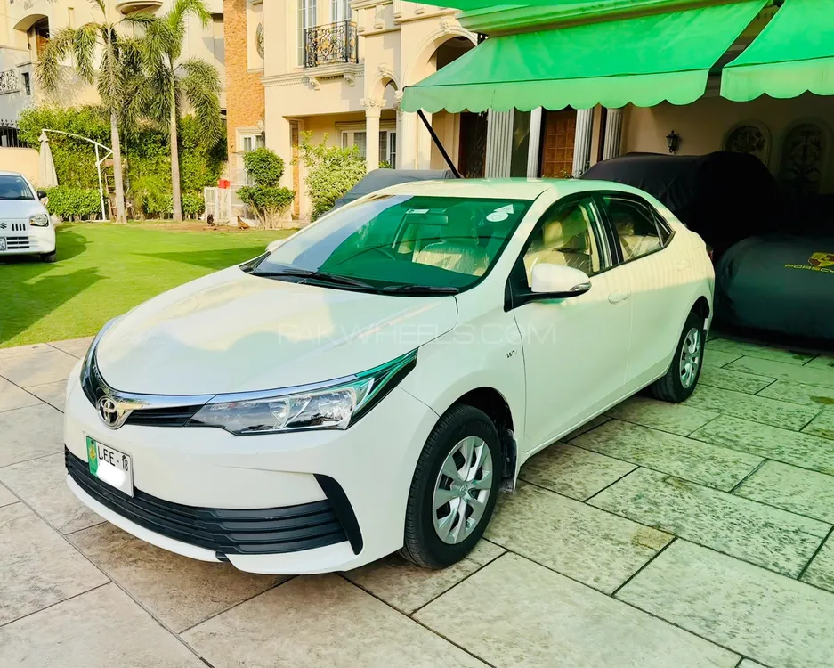 Toyota Corolla 2018 for Sale in Lahore Image-1