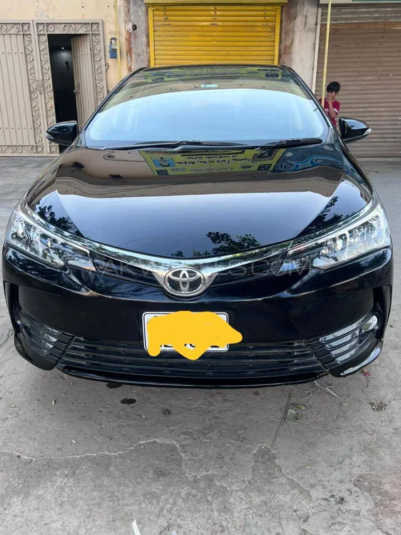 Toyota Corolla 2018 for Sale in Sialkot Image-1