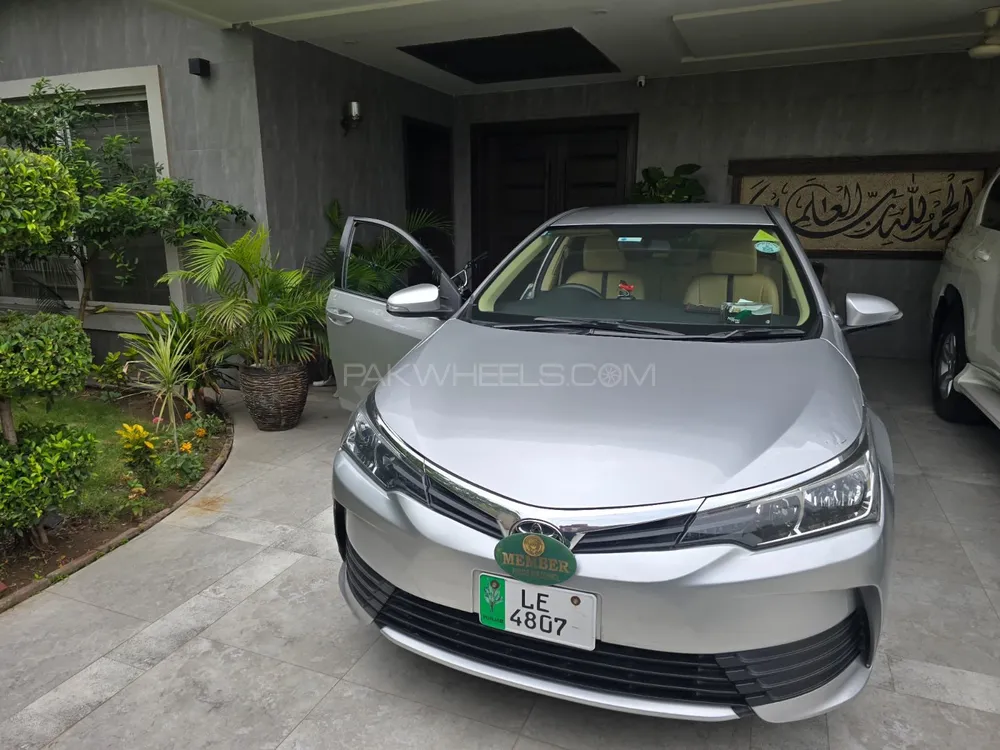 Toyota Corolla 2019 for Sale in Lahore Image-1