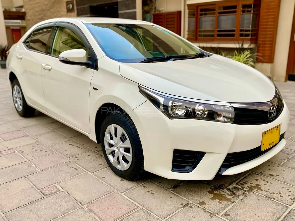 Toyota Corolla 2016 for Sale in Karachi Image-1