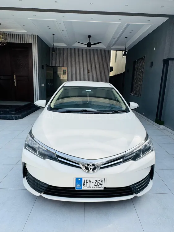 Toyota Corolla 2020 for Sale in Multan Image-1