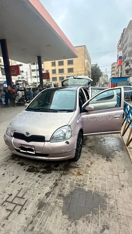 Toyota Vitz 1999 for Sale in Karachi Image-1