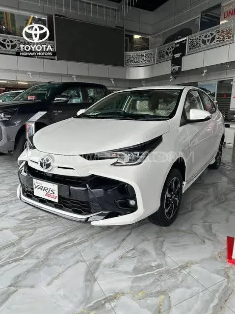 Toyota Yaris Sedan 2025 for Sale in Karachi Image-1