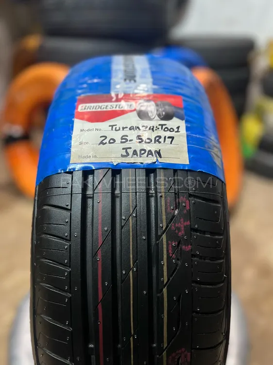205:50r17 Bridgestone  Image-1