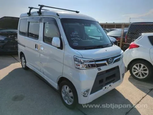 Daihatsu Atrai Wagon CUSTOM TURBO R 2020