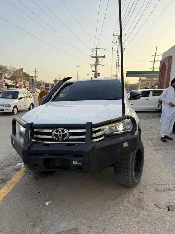 ٹویوٹا ہائیلکس 2018 for Sale in کراچی Image-1