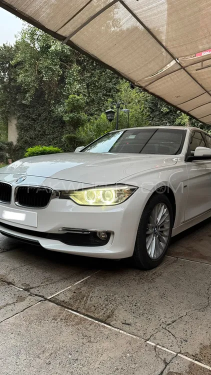 BMW 3 Series 2013 for Sale in Lahore Image-1
