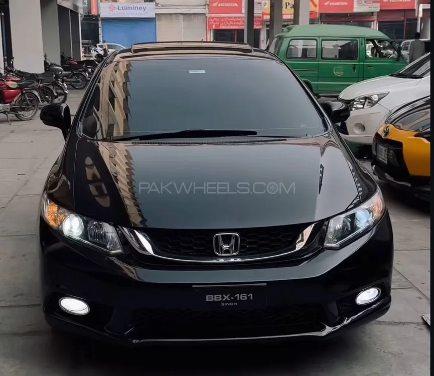 Honda Civic 2013 for Sale in Multan Image-1