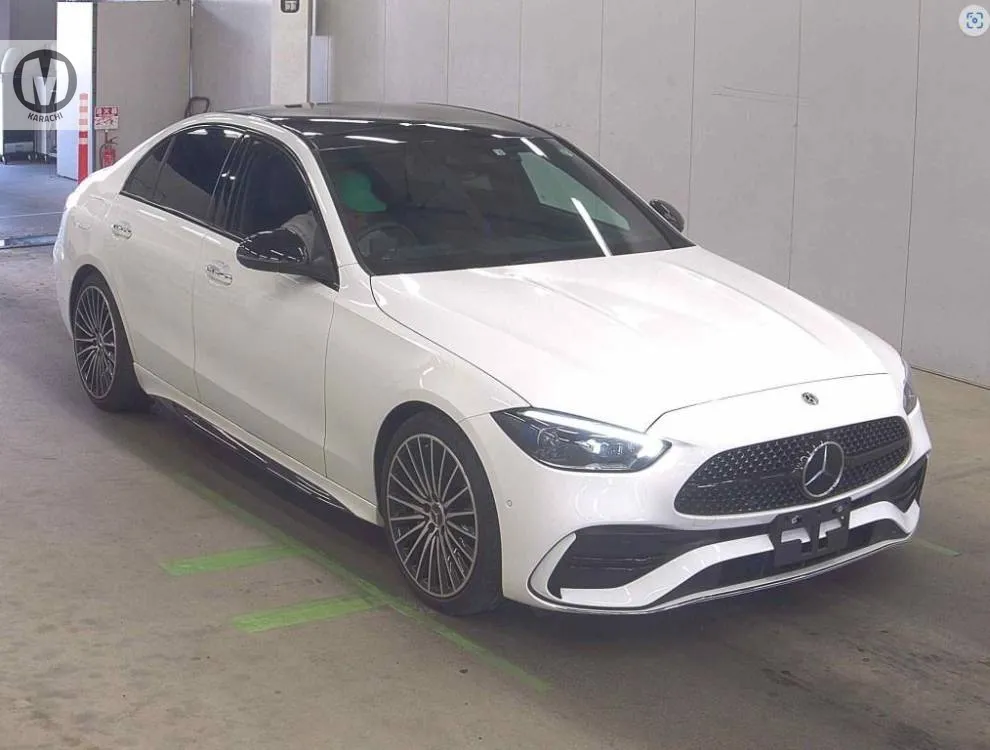 Mercedes Benz C Class 2022 for Sale in Karachi Image-1