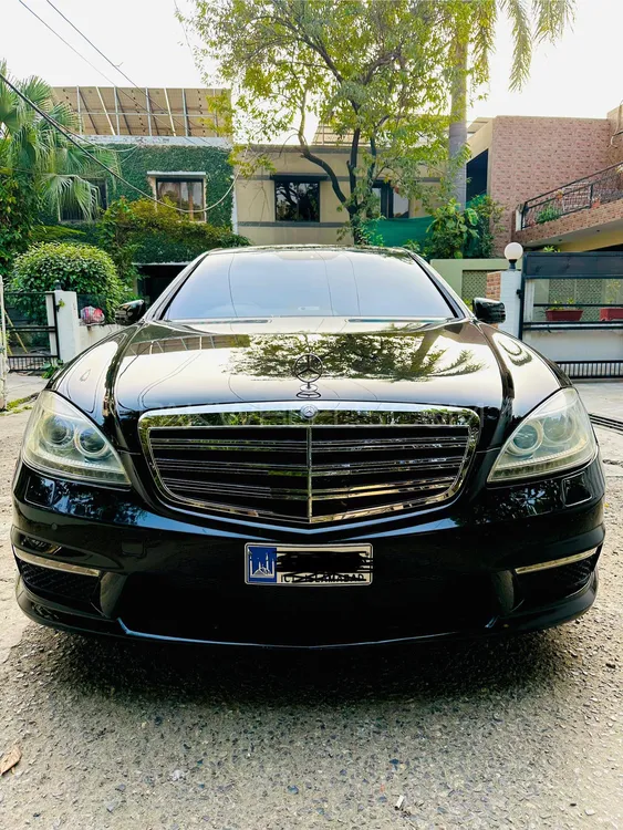Mercedes Benz S Class 2006 for Sale in Lahore Image-1