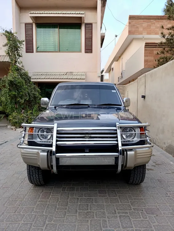 Mitsubishi Pajero 1992 for Sale in Karachi Image-1