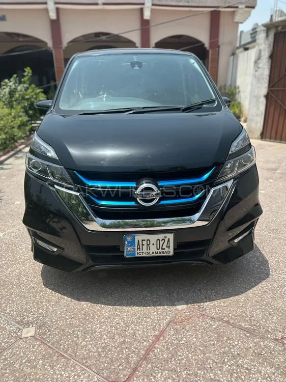 Nissan Serena 2019 for Sale in Islamabad Image-1