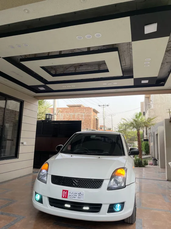 Suzuki Swift 2014 for Sale in Lahore Image-1