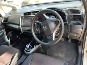 Honda Fit 1.5 Hybrid Smart Selection 2014 for Sale