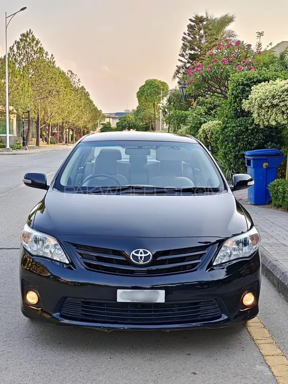 Toyota Corolla 2013 for Sale in Islamabad Image-1