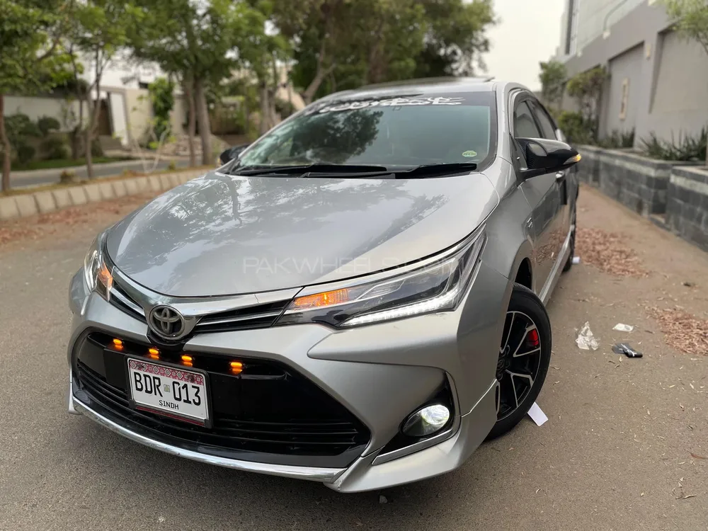 Toyota Corolla 2015 for Sale in Karachi Image-1