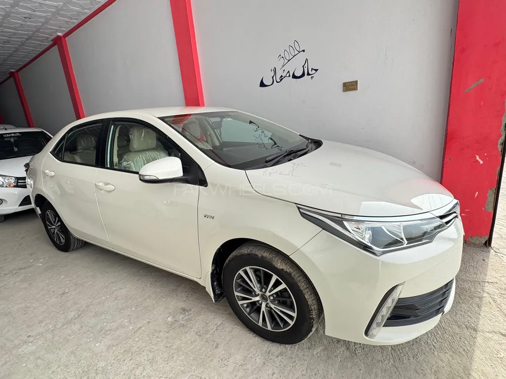 Toyota Corolla 2019 for Sale in Ahmed Pur East Image-1