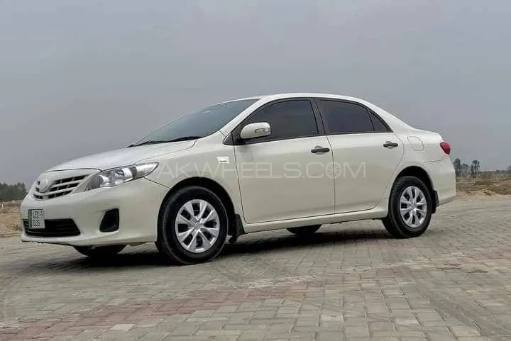 Toyota Corolla 2011 for Sale in Lahore Image-1