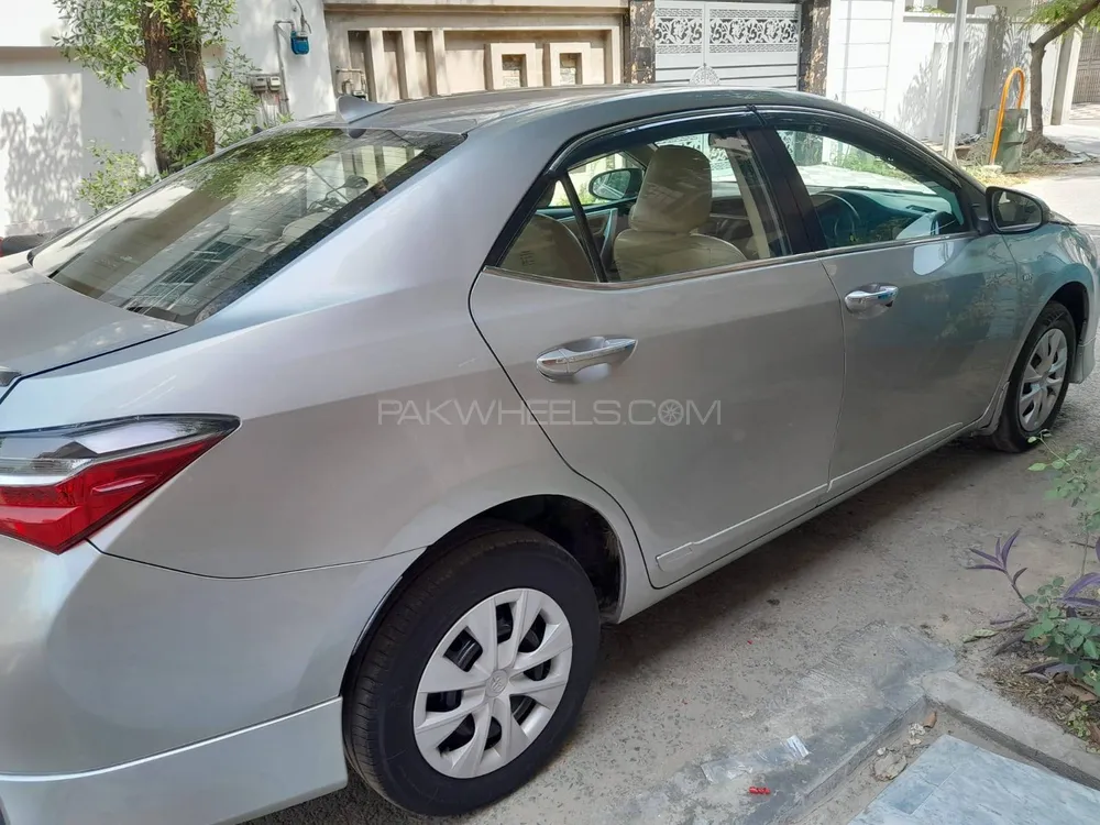 Toyota Corolla 2018 for Sale in Gujranwala Image-1