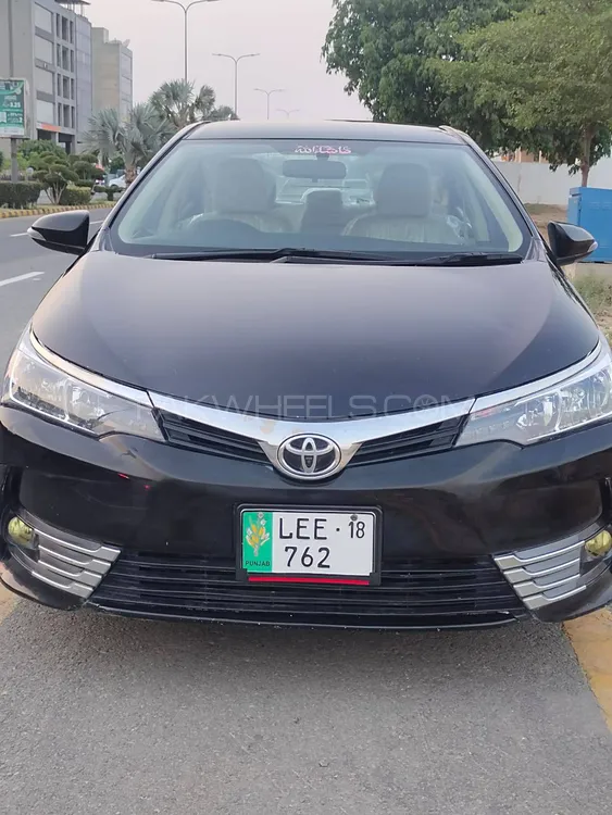 Toyota Corolla 2018 for Sale in Lahore Image-1