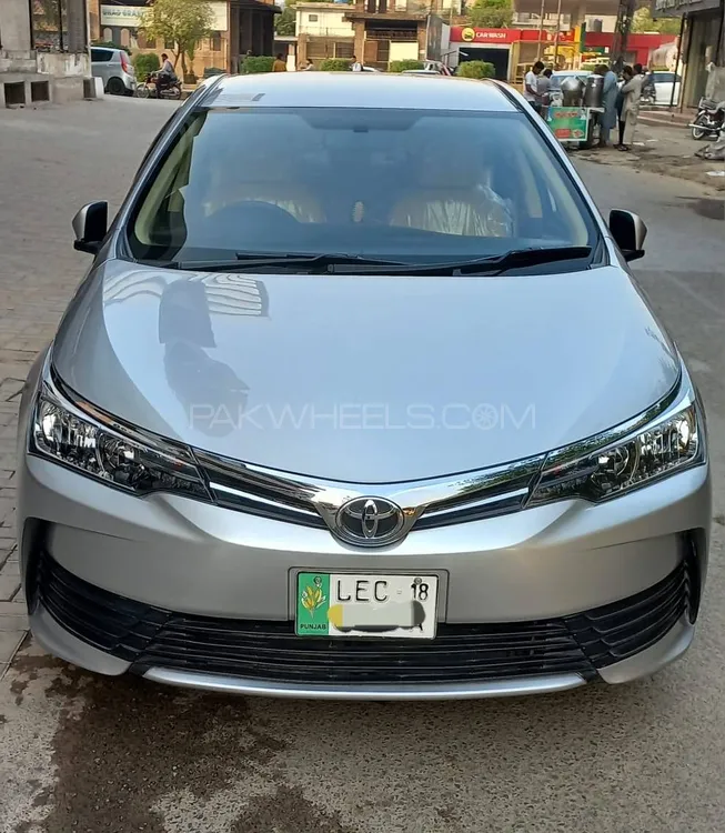 Toyota Corolla 2018 for Sale in Lahore Image-1