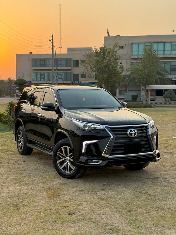 Toyota Fortuner 2017 for Sale in Gujranwala Image-1