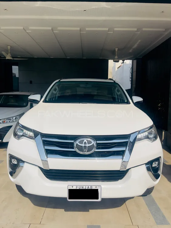 ٹویوٹا فورچیونر 2021 for Sale in لاہور Image-1
