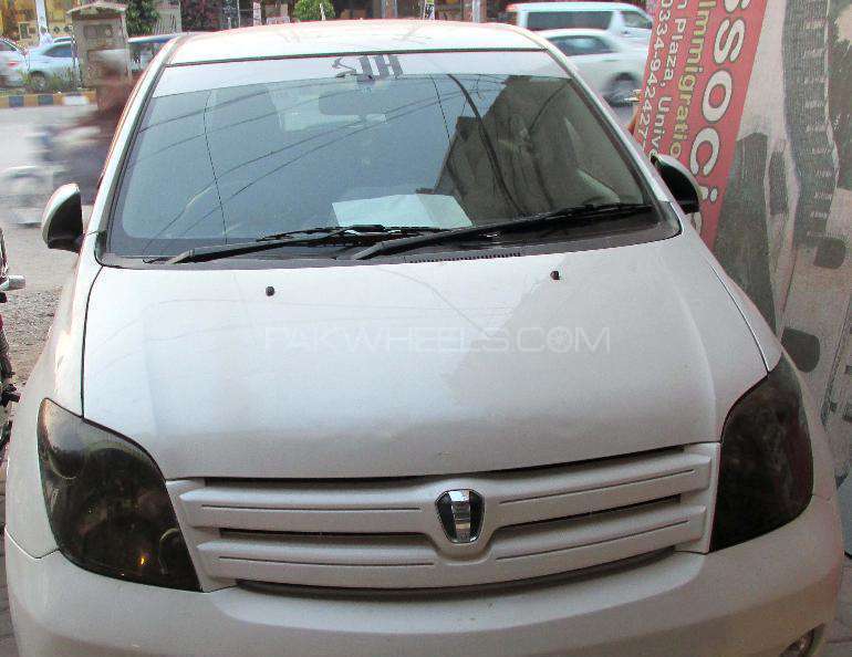 Toyota IST 2007 for Sale in Peshawar Image-1