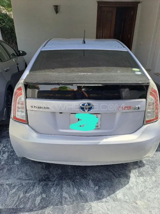 Toyota Prius 2015 for Sale in Lahore Image-1