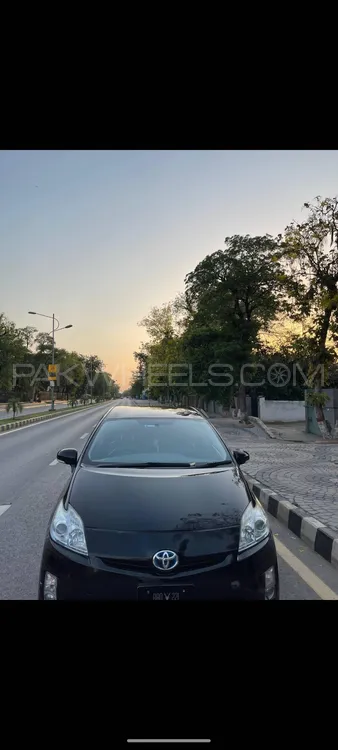 Toyota Prius 2011 for Sale in Peshawar Image-1